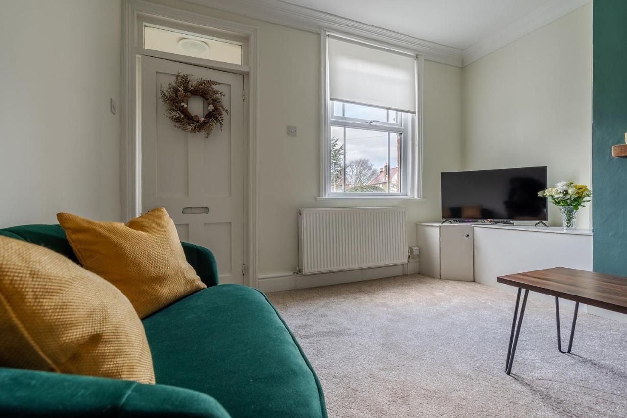 Wrea Cottage, 2 Bedrooms Wifi & Parking Near Ribby Hall Wrea Green Eksteriør billede
