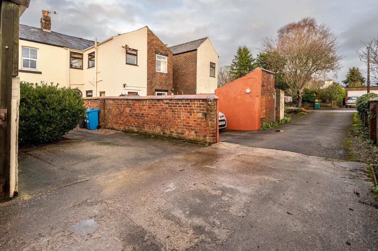 Wrea Cottage, 2 Bedrooms Wifi & Parking Near Ribby Hall Wrea Green Eksteriør billede