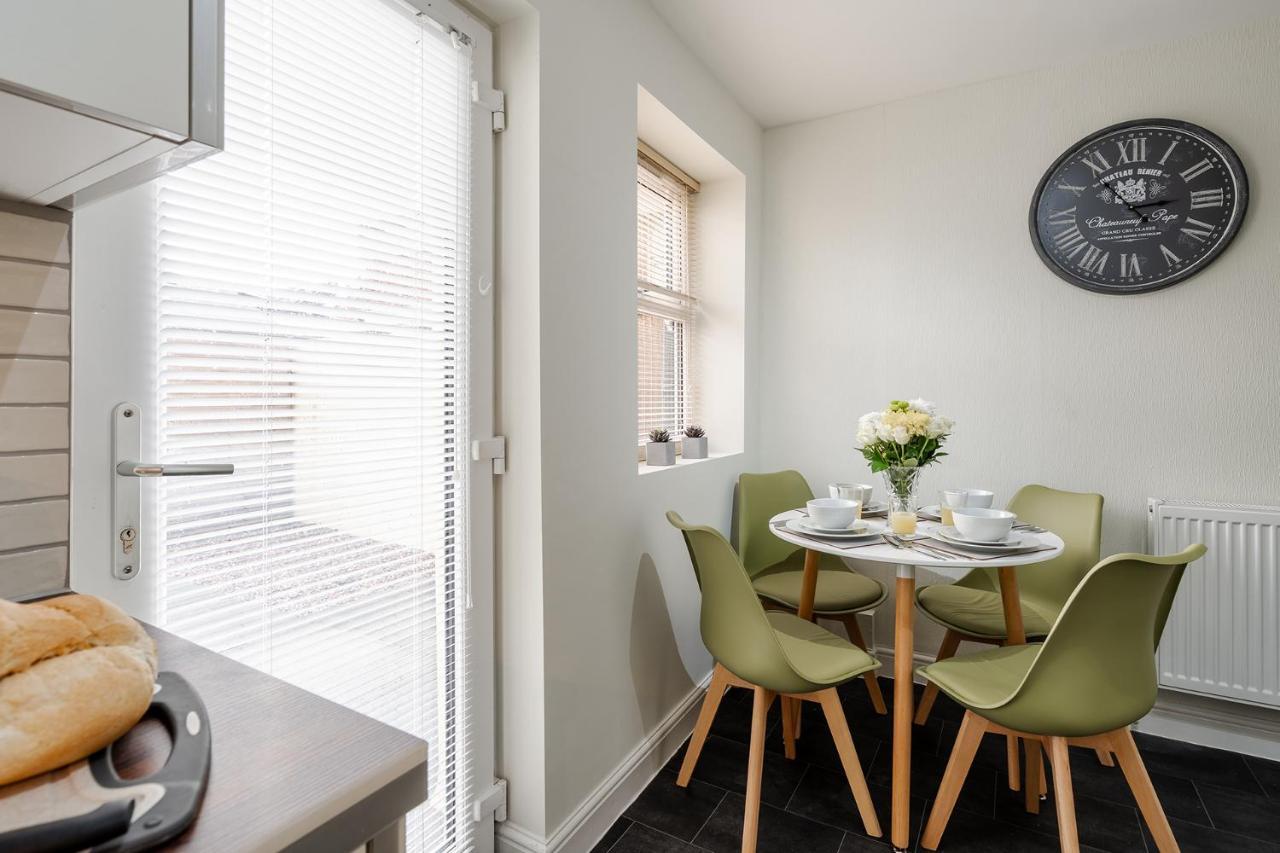 Wrea Cottage, 2 Bedrooms Wifi & Parking Near Ribby Hall Wrea Green Eksteriør billede